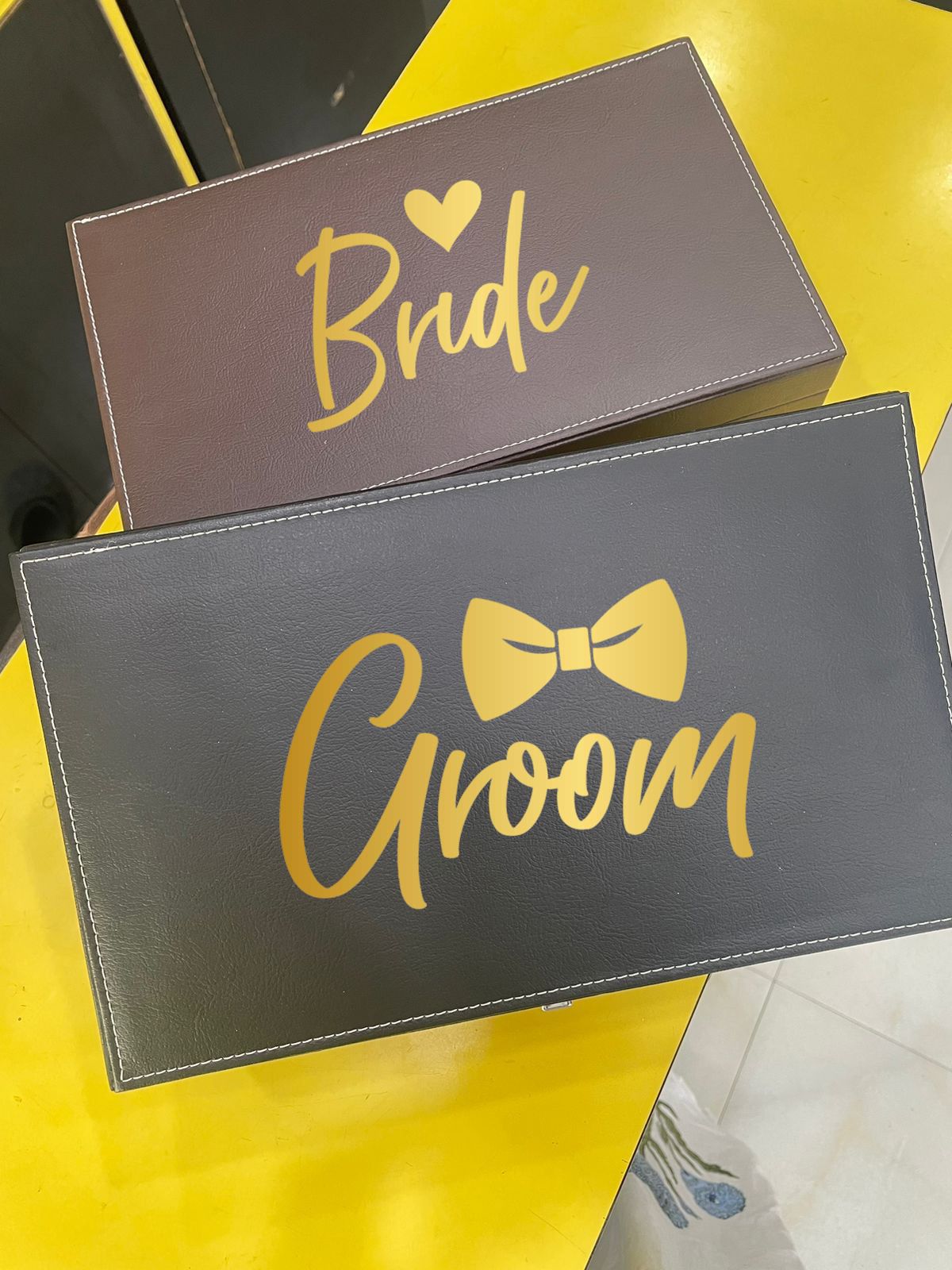 Watch m sunglasses organiser