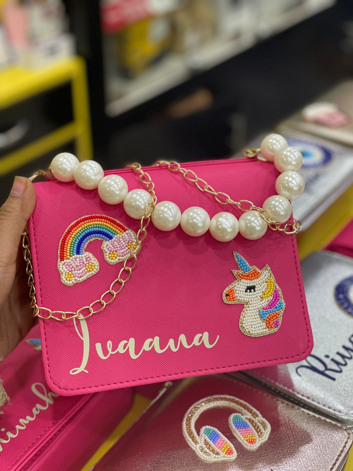 PETITE BAGS  Wristlets X Waist bag X Slings