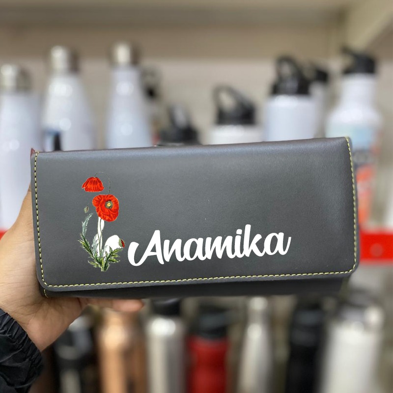 Personalized 3 Fold Diva Clutch for Ladies