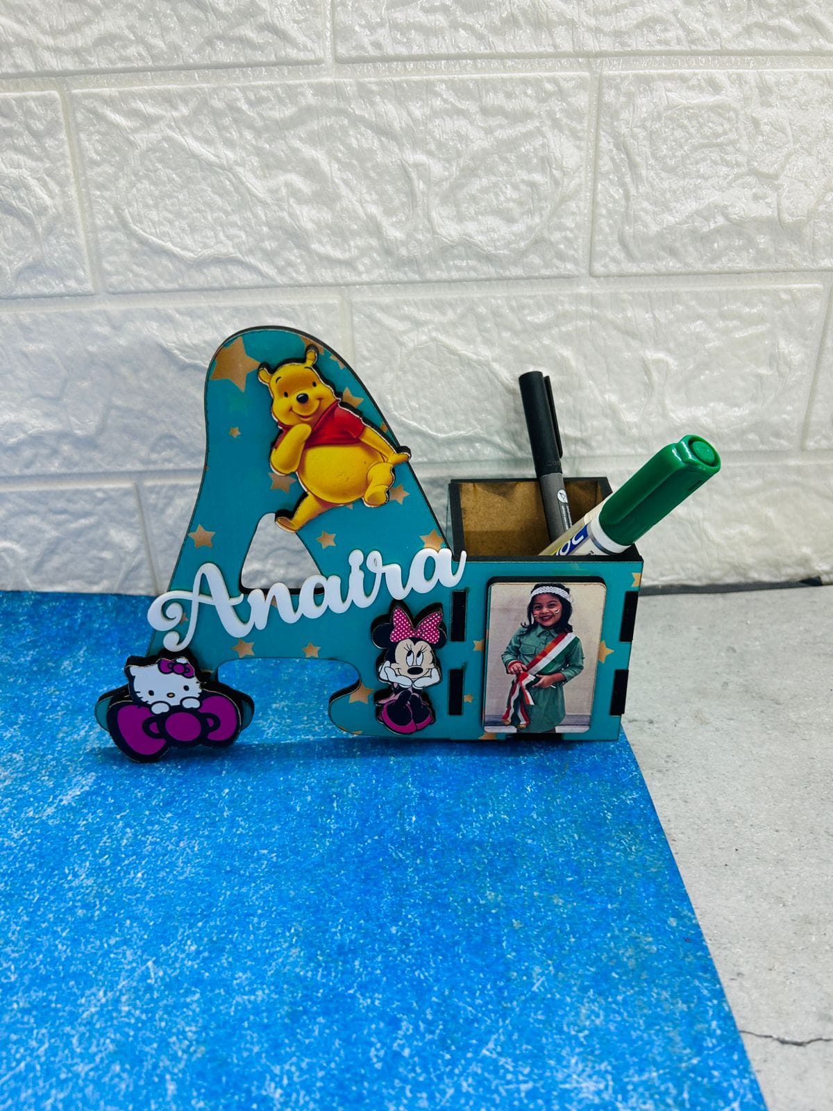 ALPHABET PEN ORGANIZER