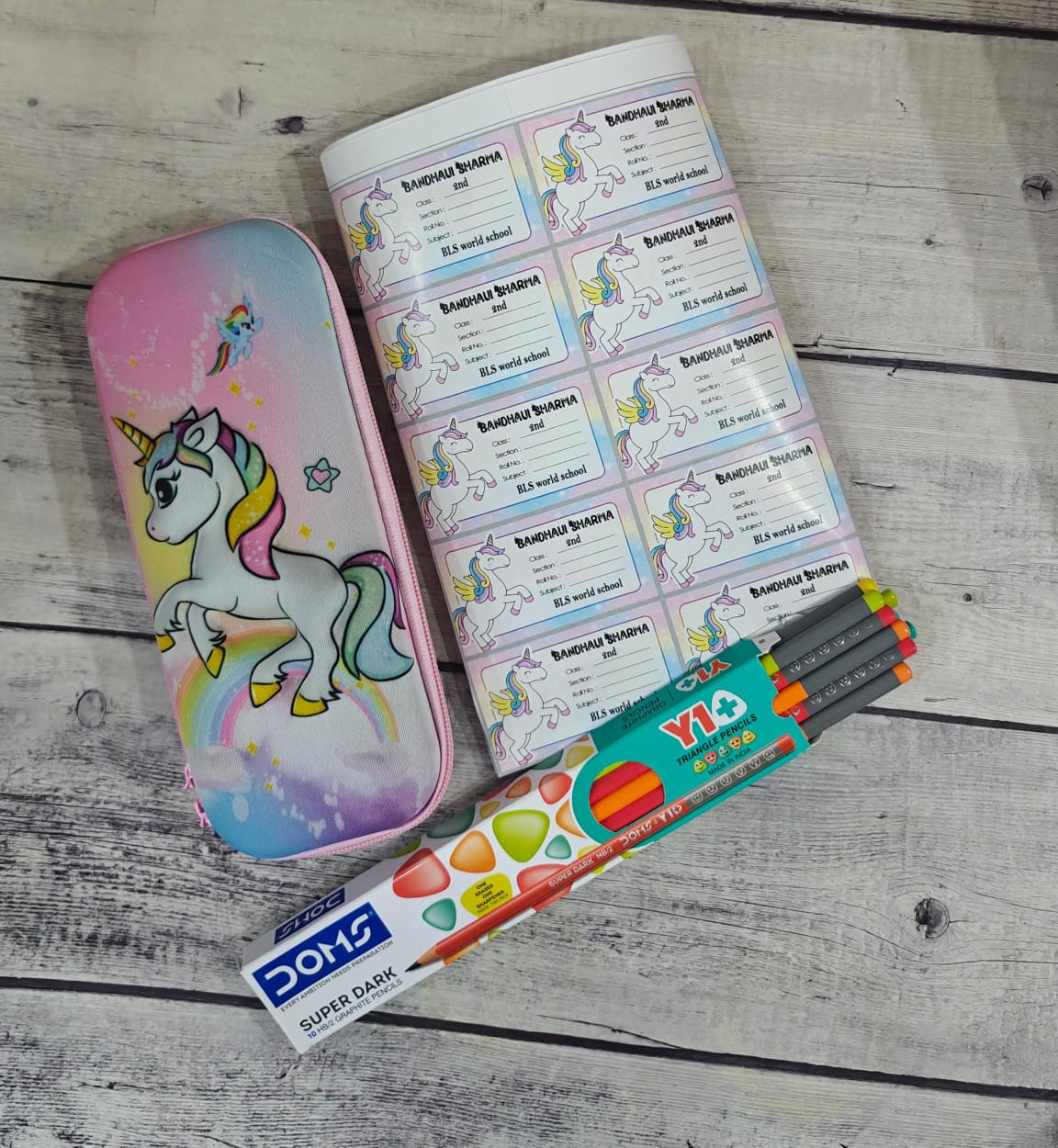 Personalized Set of 3  ✅ Pencils  ✅ Pouch  ✅ 20 Name Slip