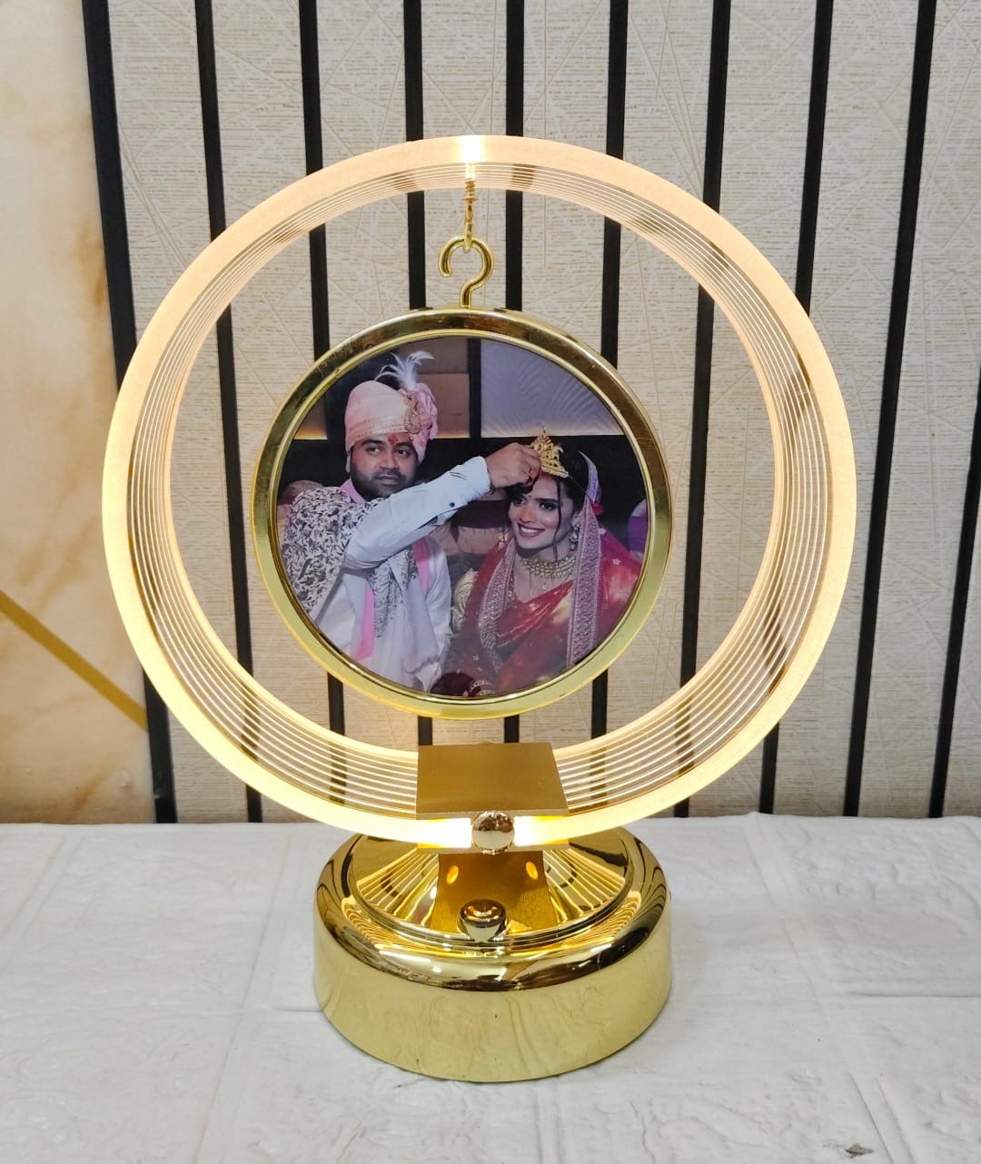Round Led Frame