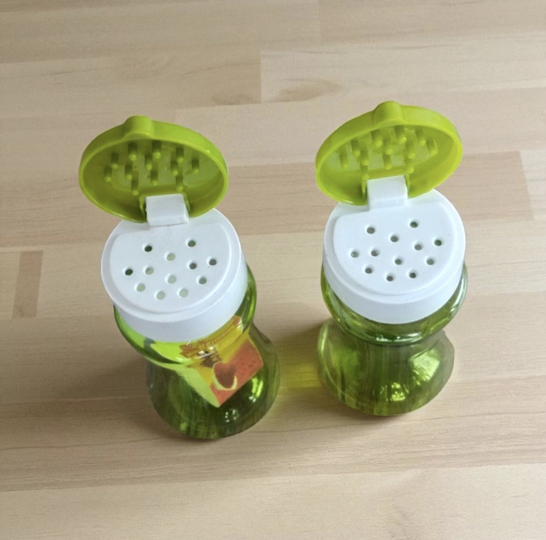 Kitchen Essentials / Storage Containers