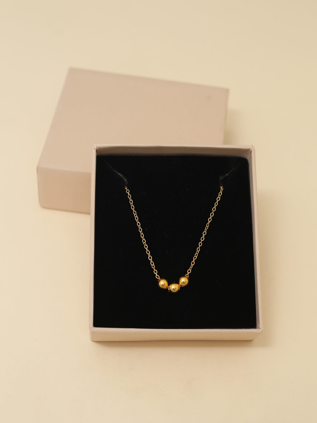 Kate Necklace (Gold )
