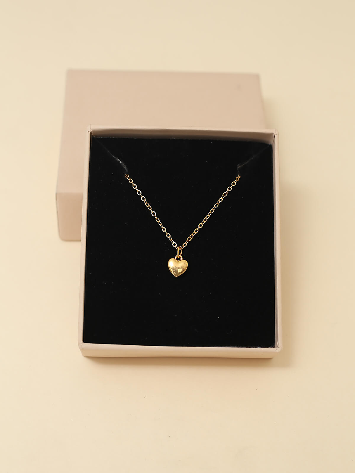 Lilyana Necklace (Gold )