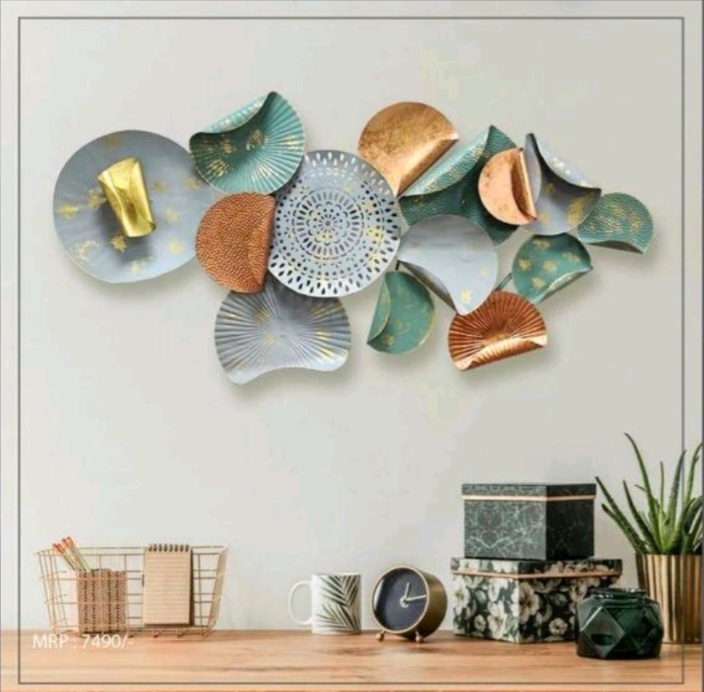 12014 Metal wall decor