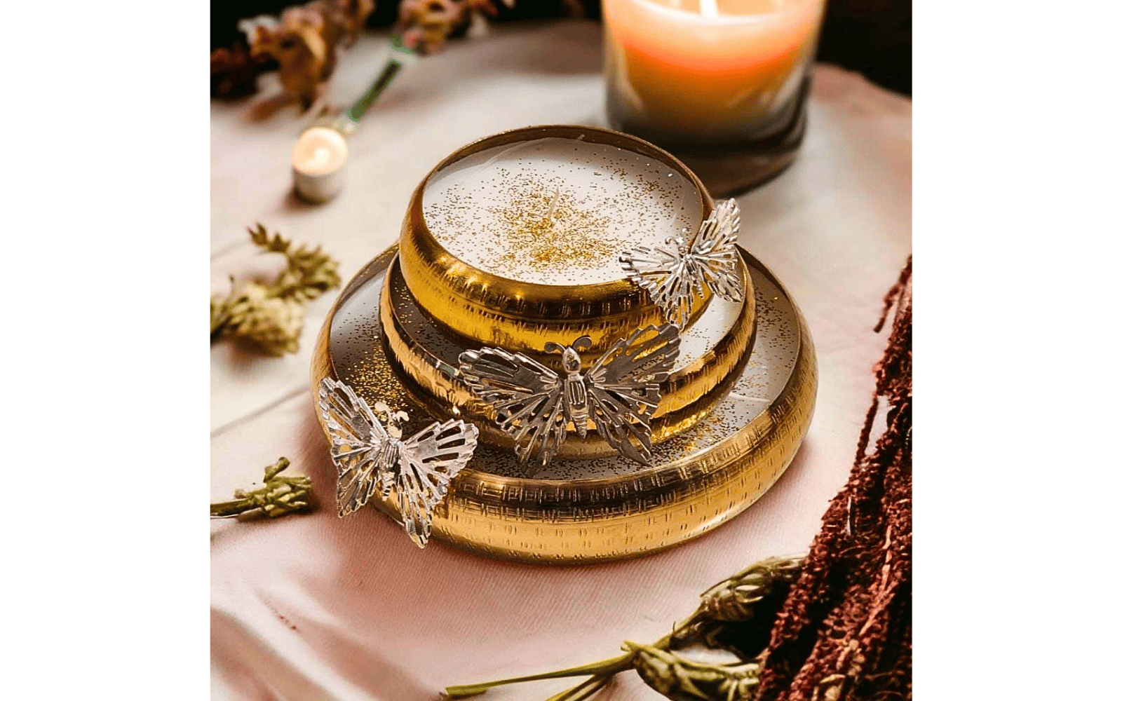 Luxury Designer Candle Set with Butterfly Decor – Premium Gift Item