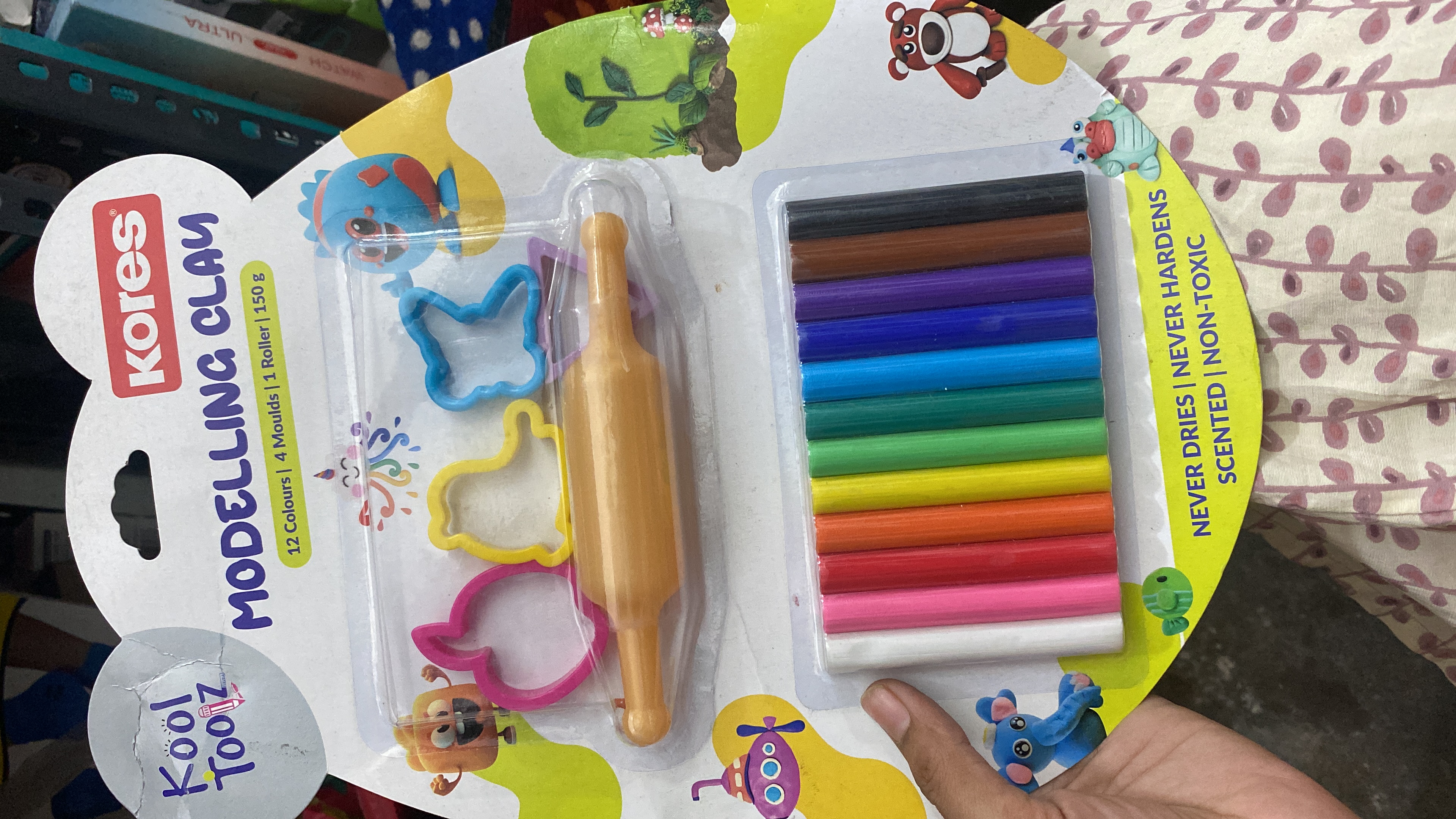 Clay with mouldings