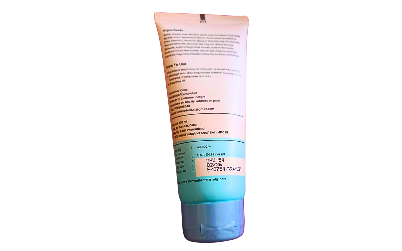 Der Duft Brightening & Hydrating Face Wash (100ml)