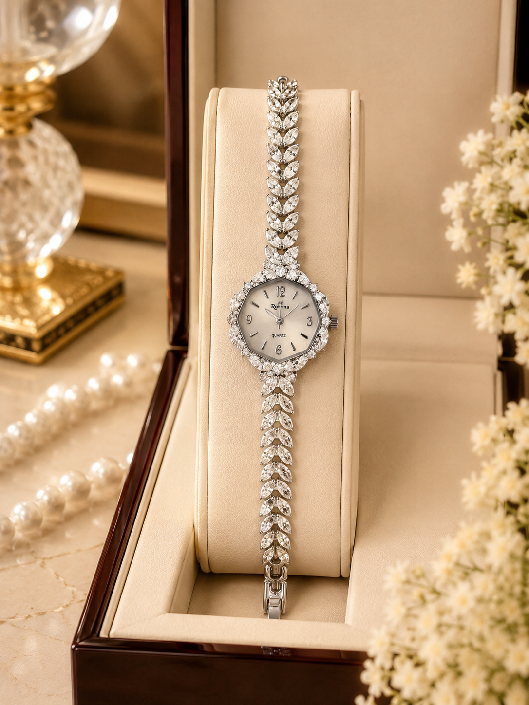 SILVER WOMEN'S WATCH