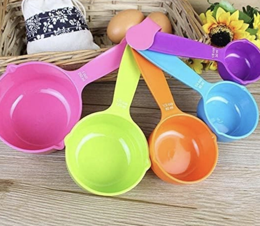 MEASURING CUP SET