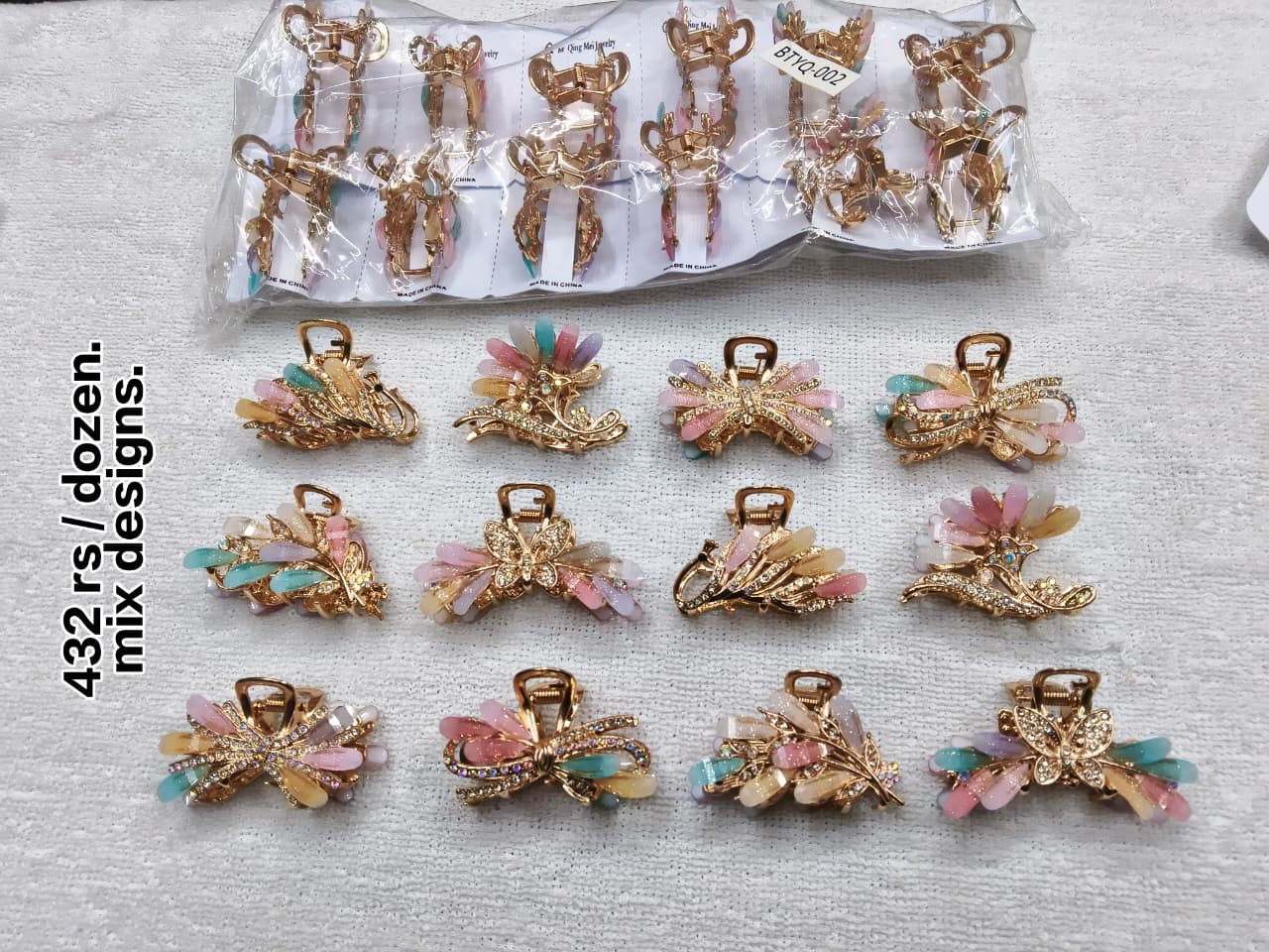 Multi stone party wear claws