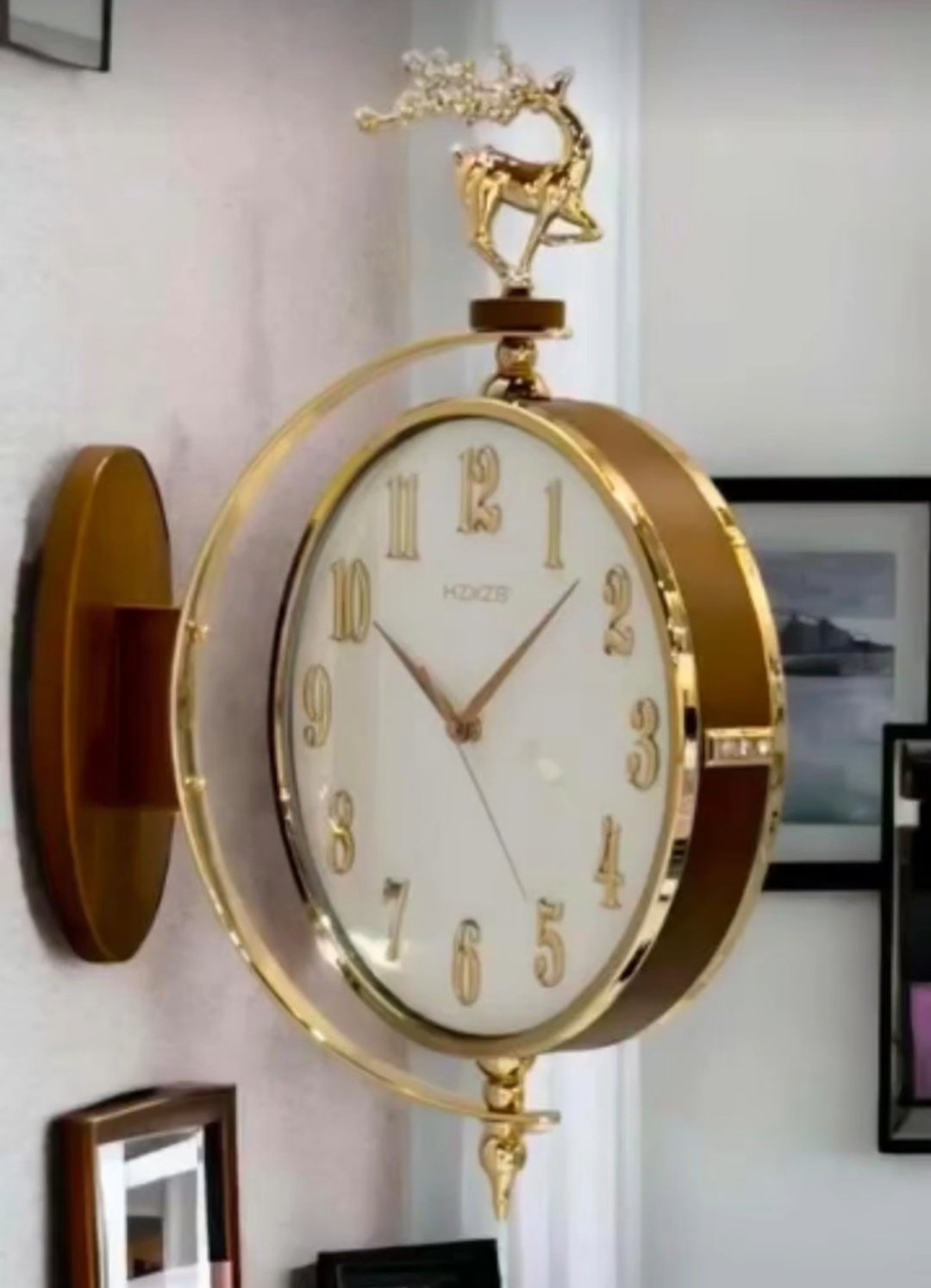Designer Wall clocks