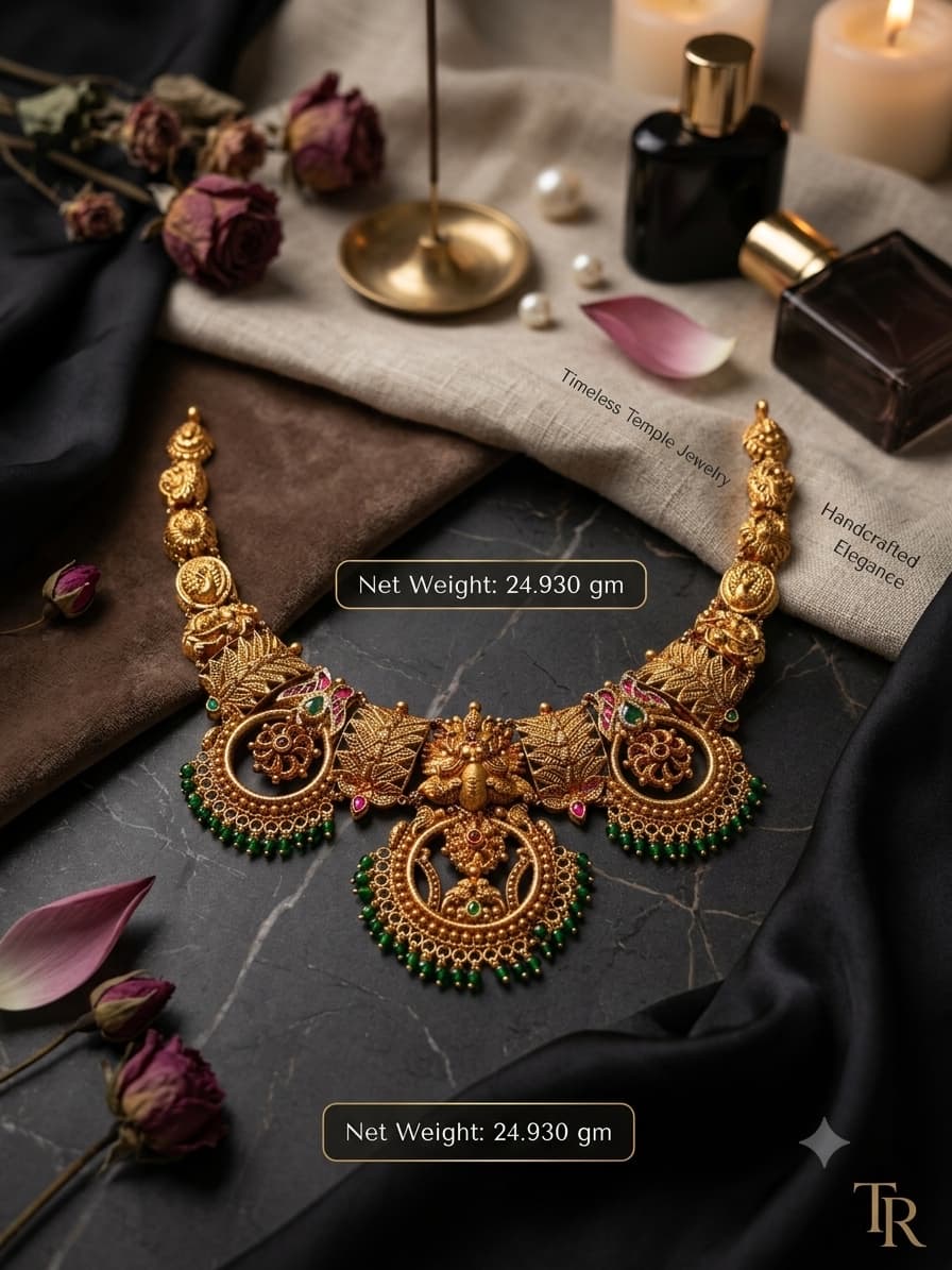 Antique neckless